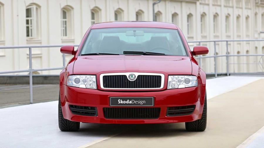  Skoda Tudor 2002 года  (фото 4 из 14)